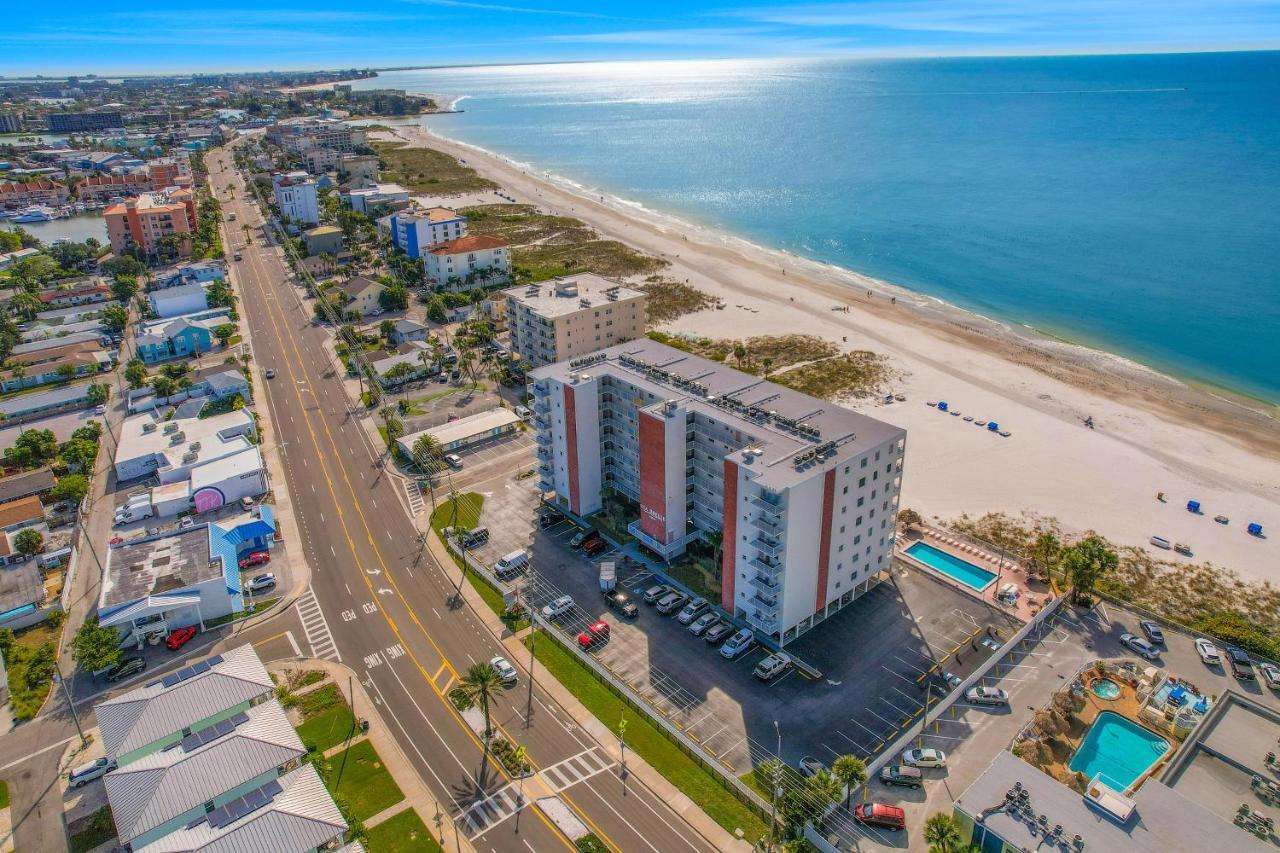 Sea Breeze 608 Appartement St. Pete Beach Buitenkant foto